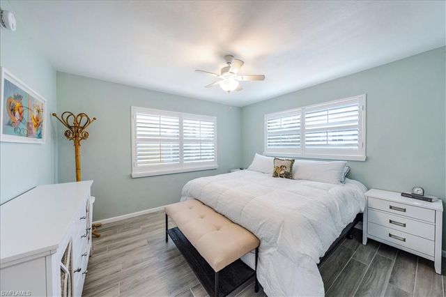 209 8th AVE S 209B, Naples, FL 34102