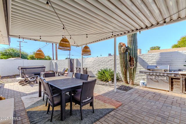 7520 E BEATRICE Street, Scottsdale, AZ 85257