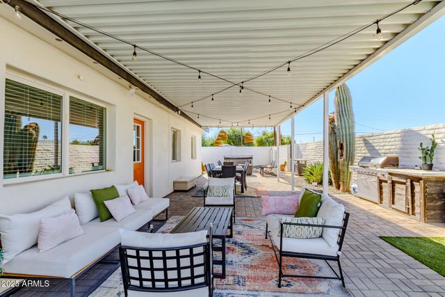 7520 E BEATRICE Street, Scottsdale, AZ 85257