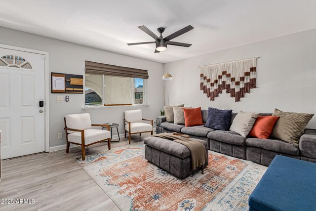 7520 E BEATRICE Street, Scottsdale, AZ 85257