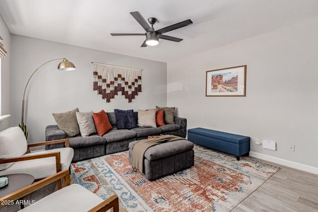 7520 E BEATRICE Street, Scottsdale, AZ 85257