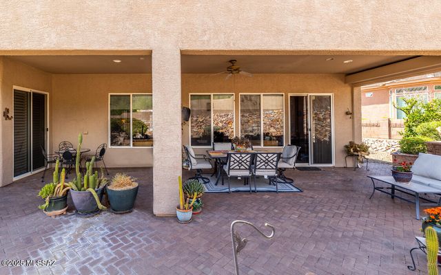 13730 N Heritage Canyon Drive, Marana, AZ 85658