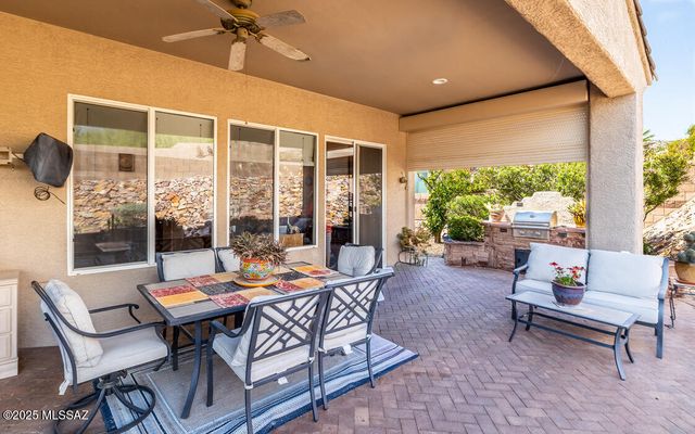 13730 N Heritage Canyon Drive, Marana, AZ 85658