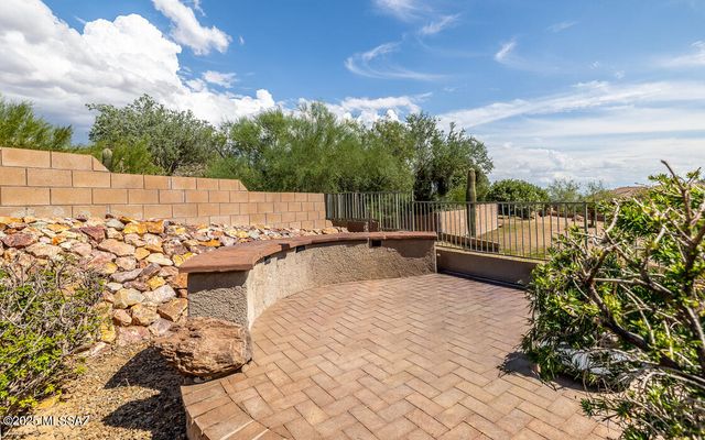 13730 N Heritage Canyon Drive, Marana, AZ 85658