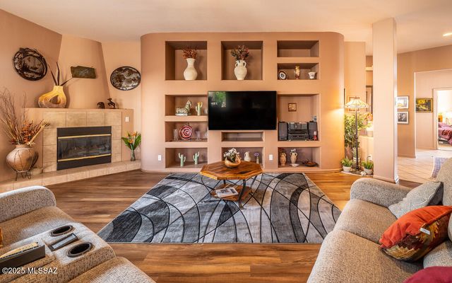 13730 N Heritage Canyon Drive, Marana, AZ 85658