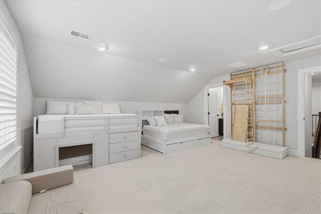 319 Crest Ln, Adams Twp, PA 16046