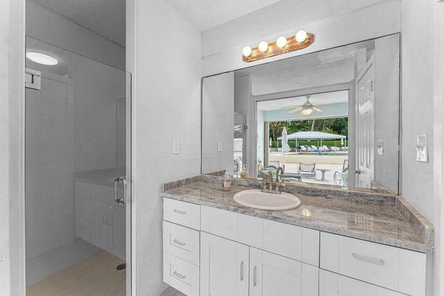 2774 S Ocean Boulevard 409, Palm Beach, FL 33480