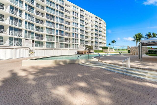 2774 S Ocean Boulevard 409, Palm Beach, FL 33480