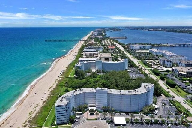 2774 S Ocean Boulevard 409, Palm Beach, FL 33480