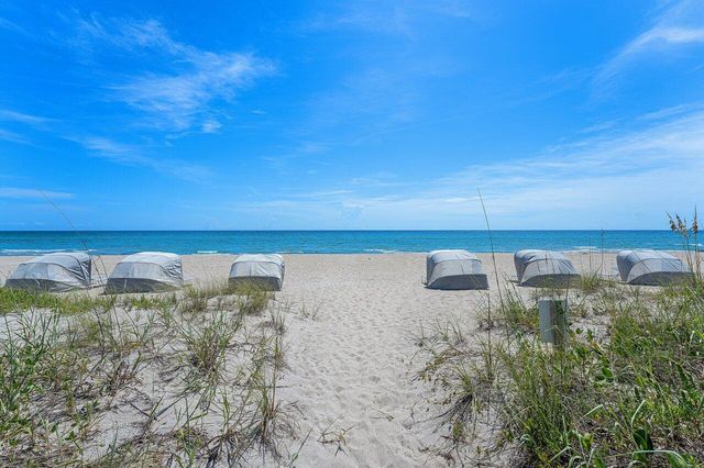 2774 S Ocean Boulevard 409, Palm Beach, FL 33480