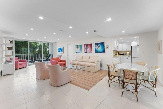 2774 S Ocean Boulevard 409, Palm Beach, FL 33480