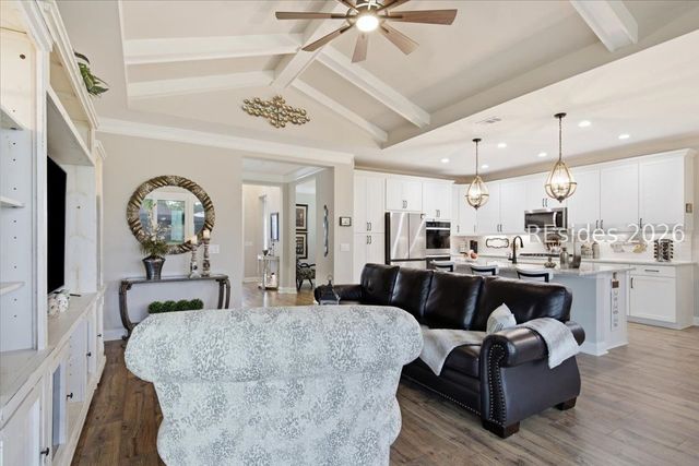 88 Sand Castle Dr, Hardeeville, SC 29927