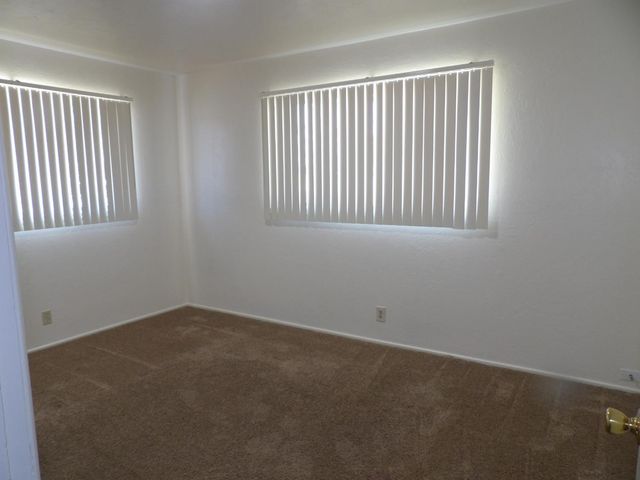 3724 E Griffith Way, Fresno, CA 93726