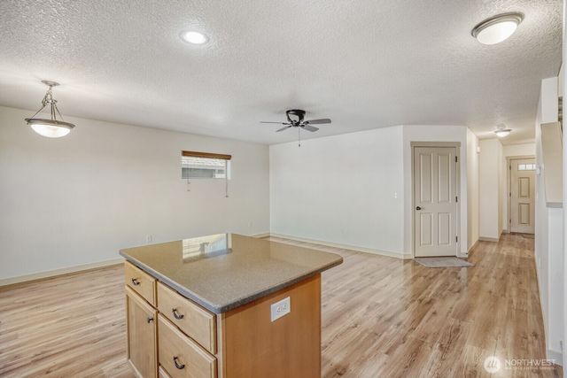 1402 NE 71st Drive, Vancouver, WA 98665