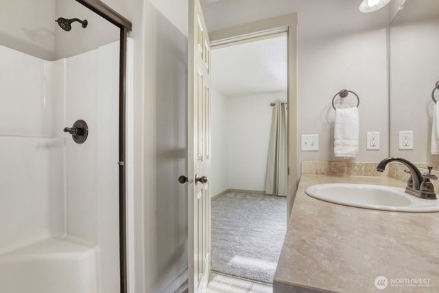 1402 NE 71st Drive, Vancouver, WA 98665