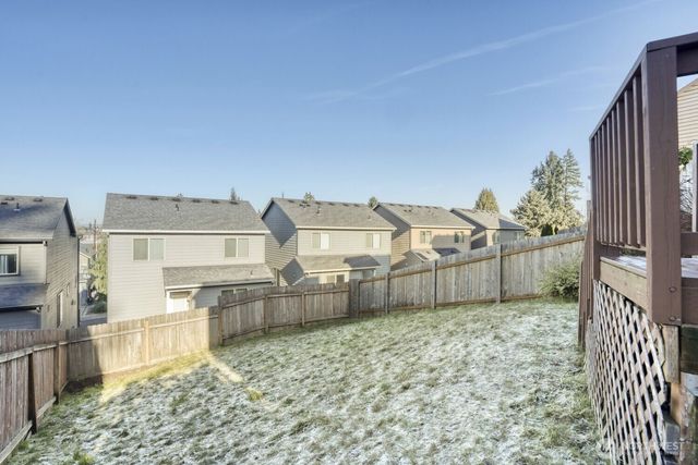 1402 NE 71st Drive, Vancouver, WA 98665