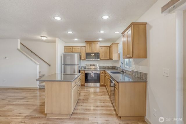 1402 NE 71st Drive, Vancouver, WA 98665