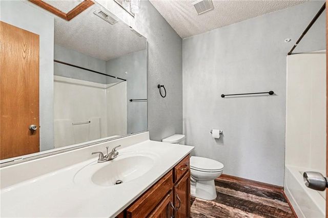 145 Stonebridge Lane 145, Smithville, MO 64089
