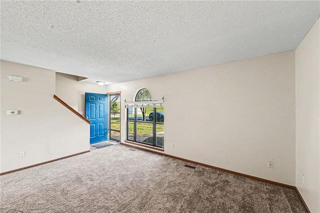 145 Stonebridge Lane 145, Smithville, MO 64089