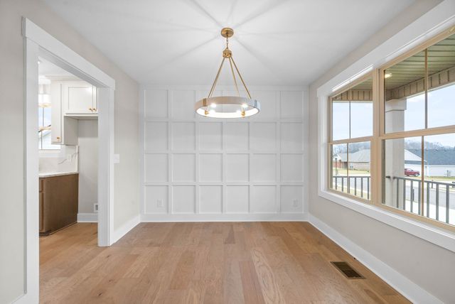 1589 Collins View Way, Clarksville, TN 37043