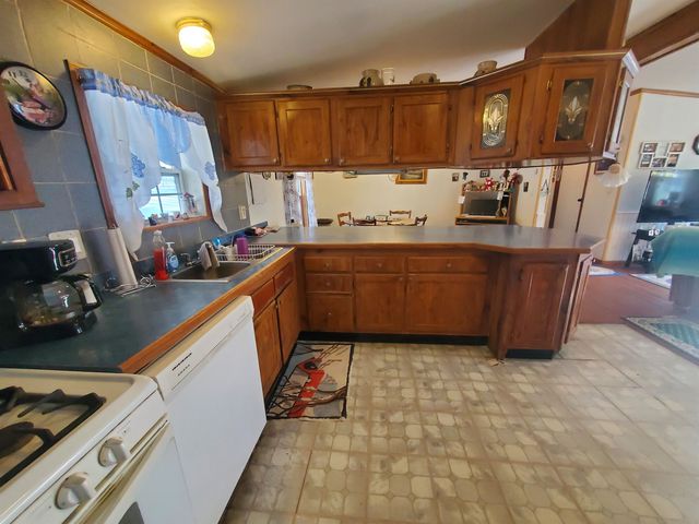 210 Quechee -Hartland Road, Hartford, VT 05001