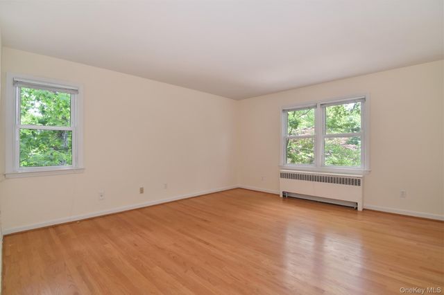 74 Briary Road, Dobbs Ferry, NY 10522