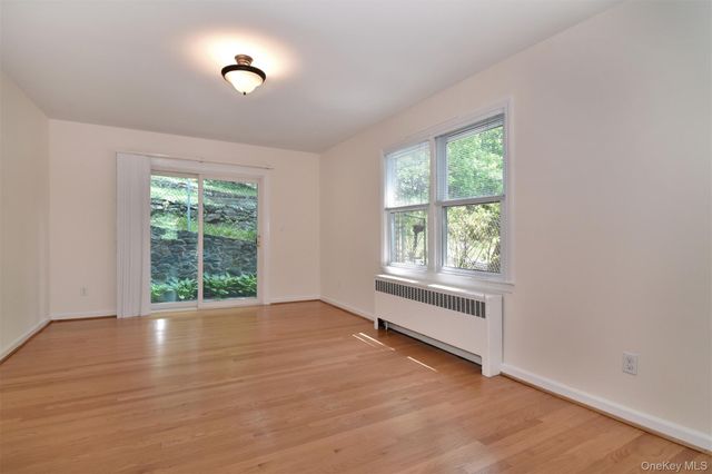 74 Briary Road, Dobbs Ferry, NY 10522