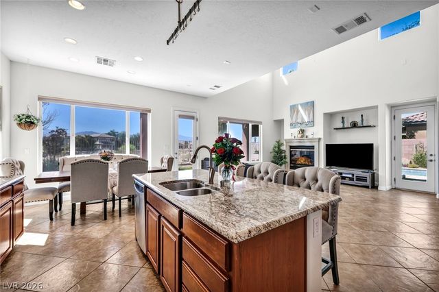 8525 Killians Greens Drive, Las Vegas, NV 89131