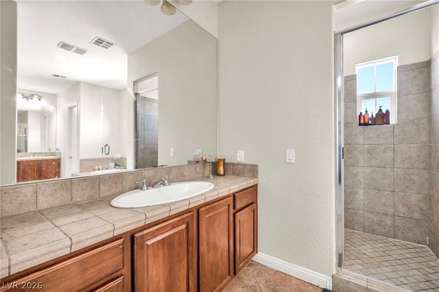 8525 Killians Greens Drive, Las Vegas, NV 89131