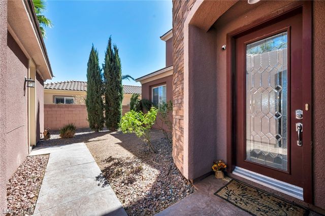 8525 Killians Greens Drive, Las Vegas, NV 89131