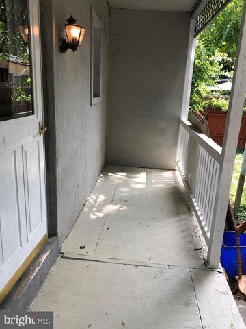 247 GREEN LN, Philadelphia, PA 19128