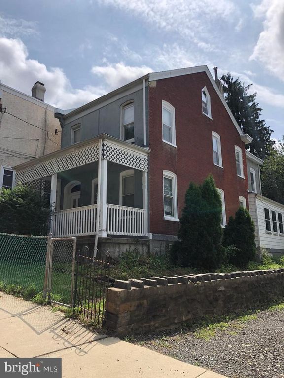 247 GREEN LN, Philadelphia, PA 19128
