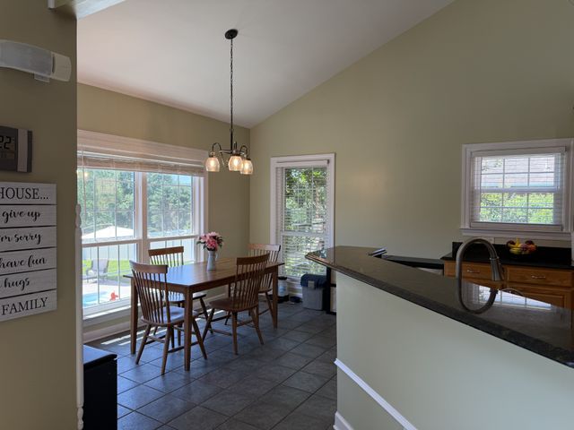 2010 Brunswick Dr, Lebanon, TN 37087