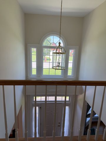 2010 Brunswick Dr, Lebanon, TN 37087