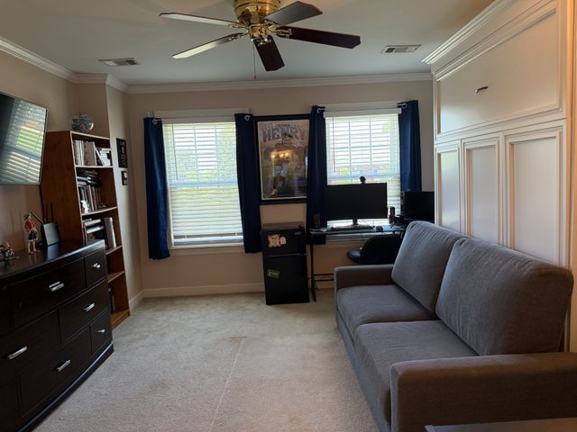 2010 Brunswick Dr, Lebanon, TN 37087