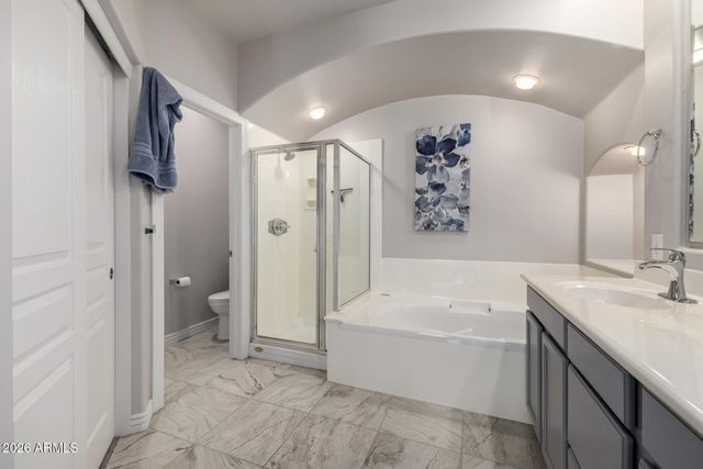 14450 N THOMPSON PEAK Parkway 215, Scottsdale, AZ 85260