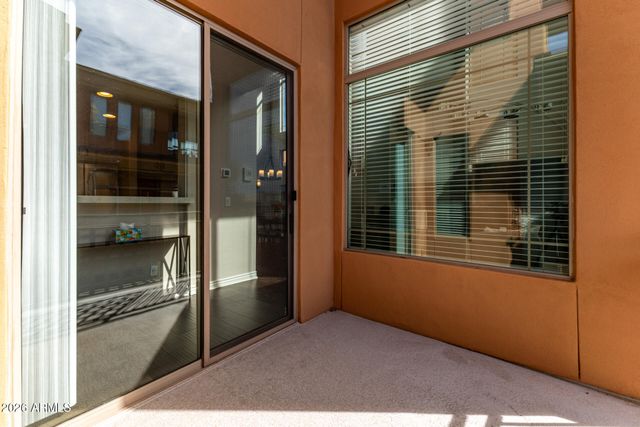 14450 N THOMPSON PEAK Parkway 215, Scottsdale, AZ 85260