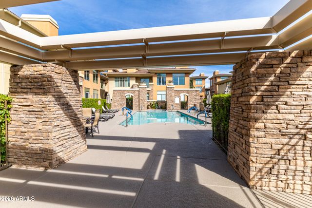 14450 N THOMPSON PEAK Parkway 215, Scottsdale, AZ 85260