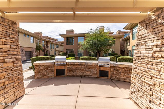 14450 N THOMPSON PEAK Parkway 215, Scottsdale, AZ 85260