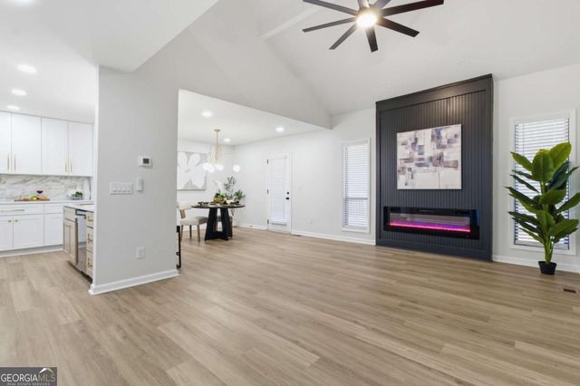 1124 Creatwood Place SE, Smyrna, GA 30080