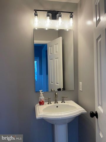 2403 GARRISON BLVD, Baltimore, MD 21216