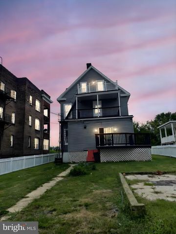 2403 GARRISON BLVD, Baltimore, MD 21216