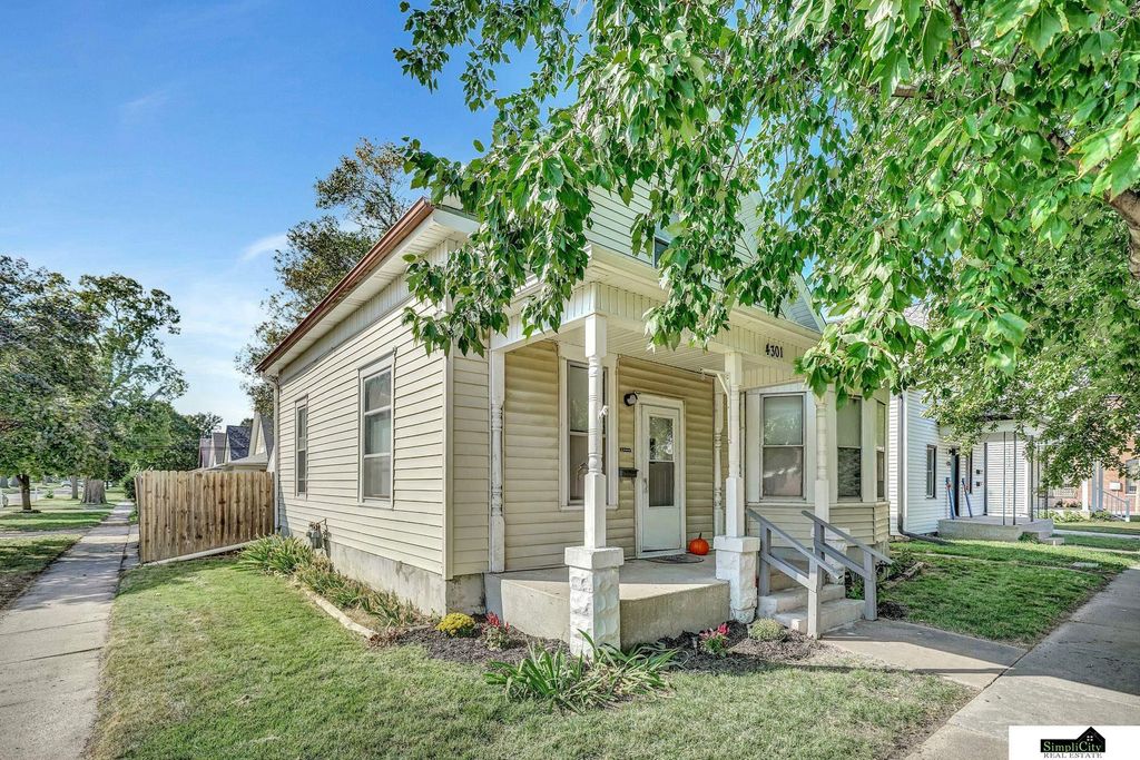 4301 N 61 Street, Lincoln, NE 68507