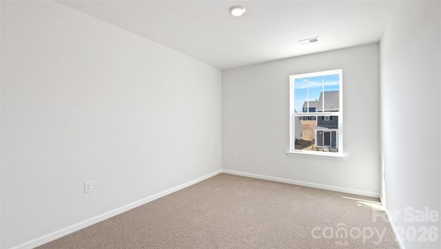 42 Caroline Valley Lane, Hendersonville, NC 28792