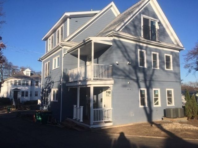14 Chapel St 1, Norwood, MA 02062