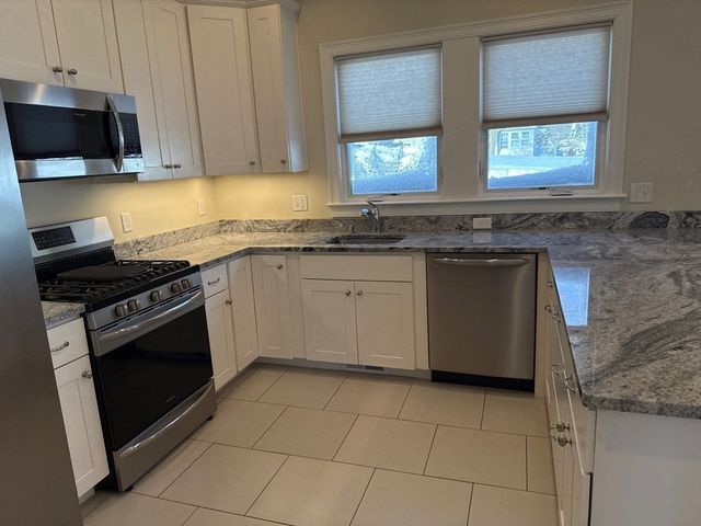 14 Chapel St 1, Norwood, MA 02062