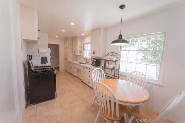 228 E Hurst, Covina, CA 91723