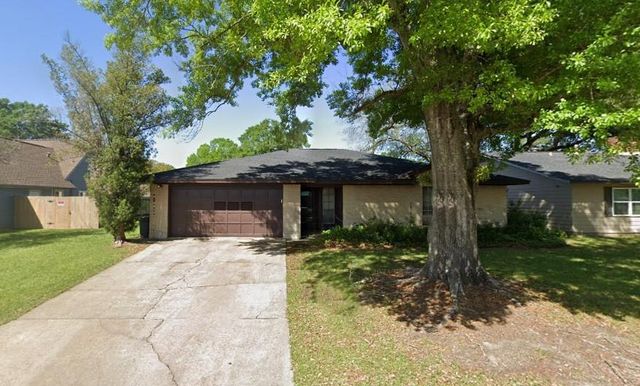 2901 23rd Street, Orange, TX 77630