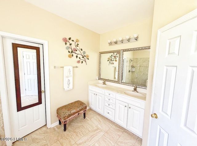 7 Glenwood Springs Court, Bluffton, SC 29910