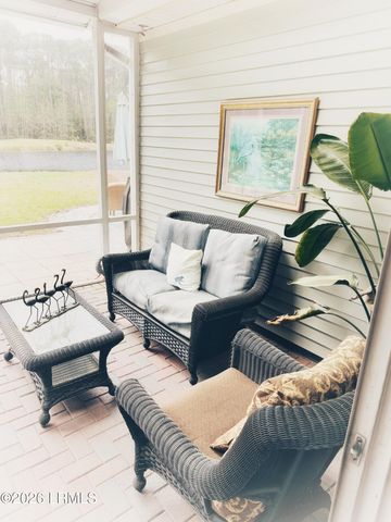 7 Glenwood Springs Court, Bluffton, SC 29910